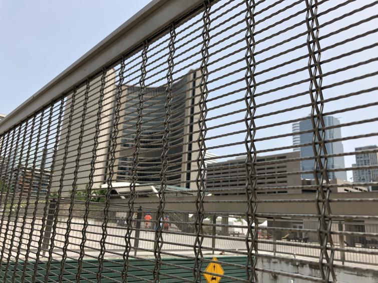 Nathan Phillips Square - Ferrier Zeta 1 Nathan Phillips Square - Ferrier Zeta 1